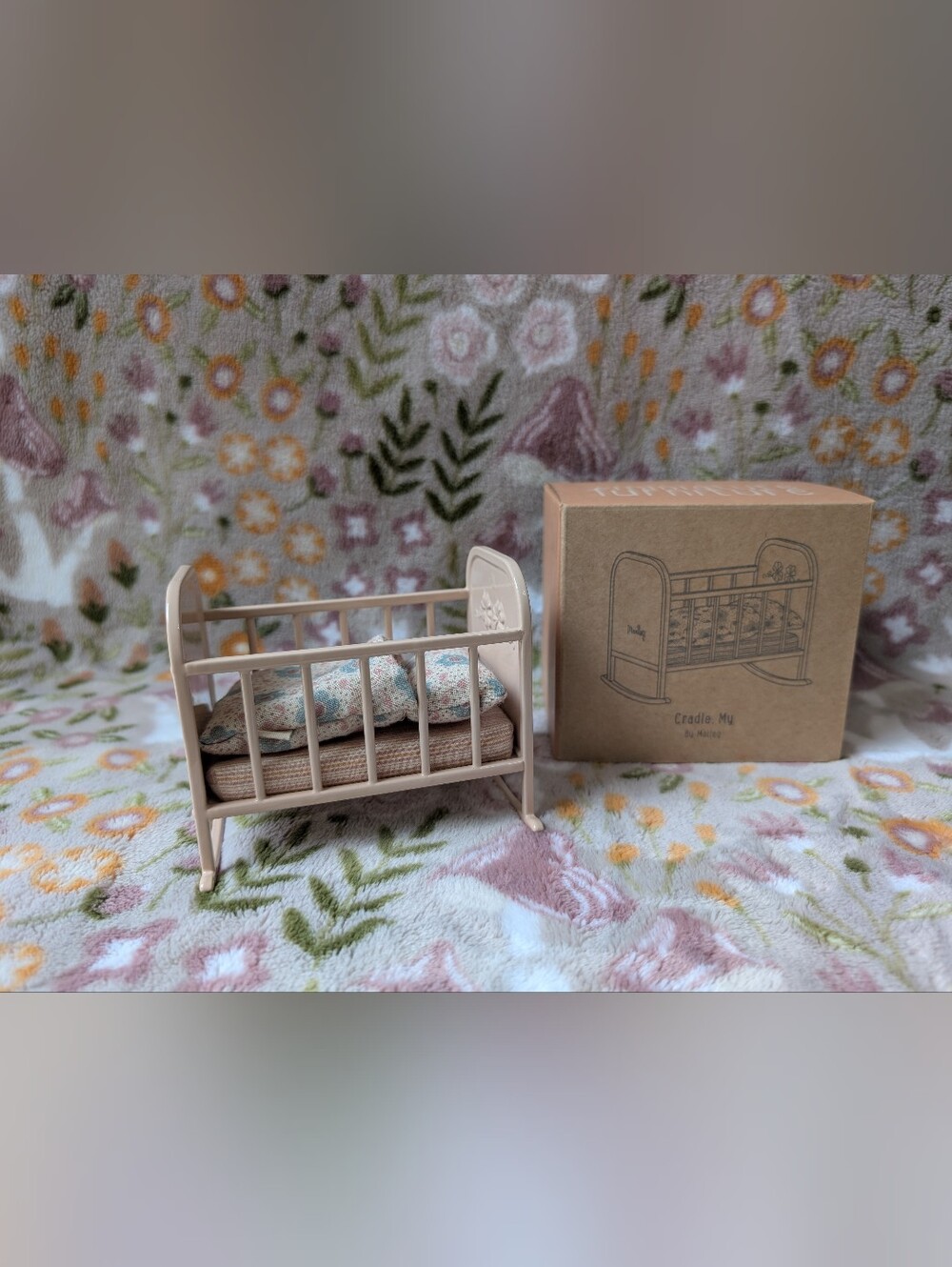 Maileg Mouse Cradle